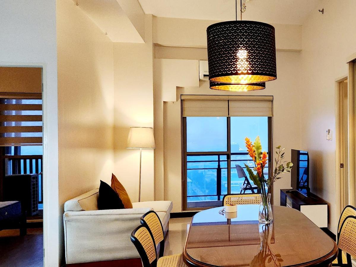 Casa Antonio At Fairway Terraces Family Penthouse 2br Wi-fi Nr Golf, Airport, Bgc Manila