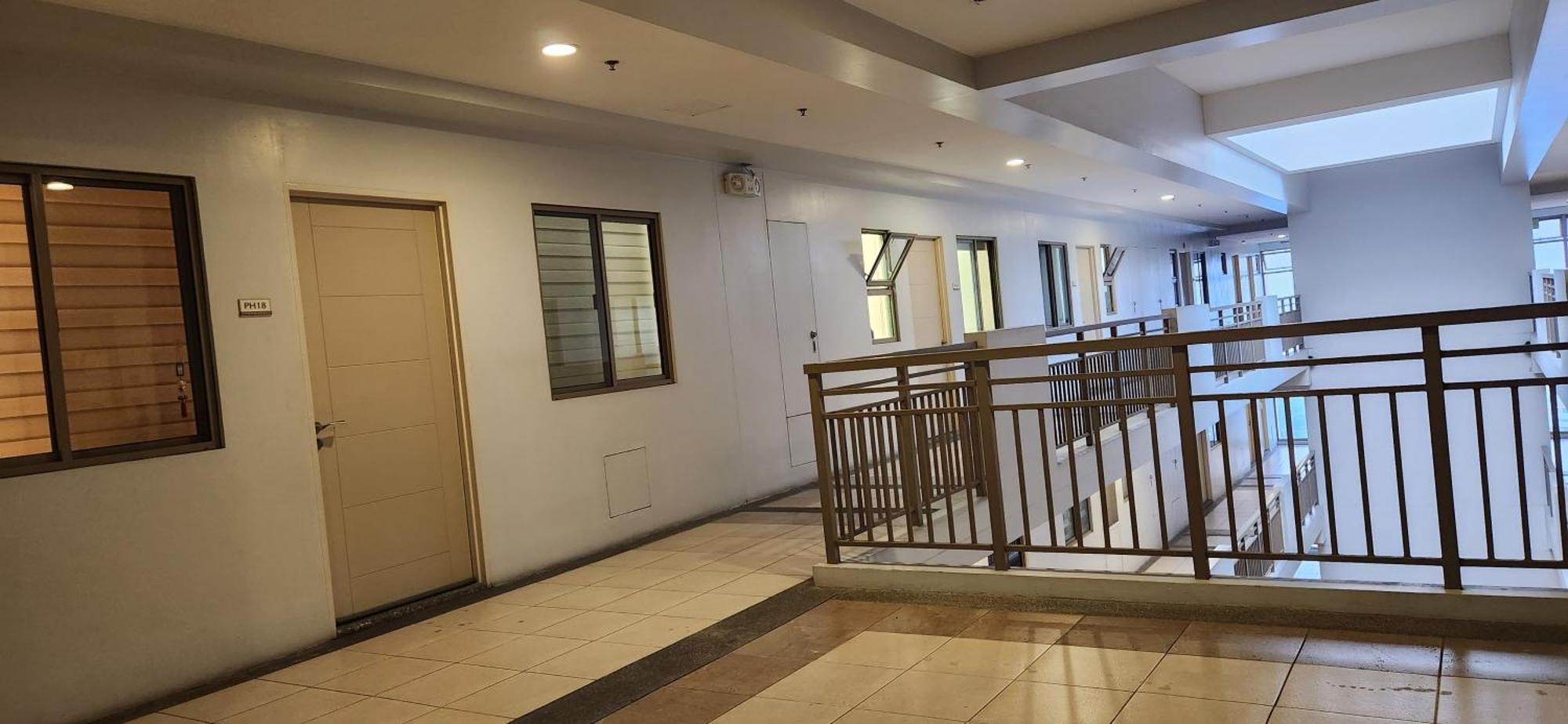 Casa Antonio At Fairway Terraces Family Penthouse 2br Wi-fi Nr Golf, Airport, Bgc Manila