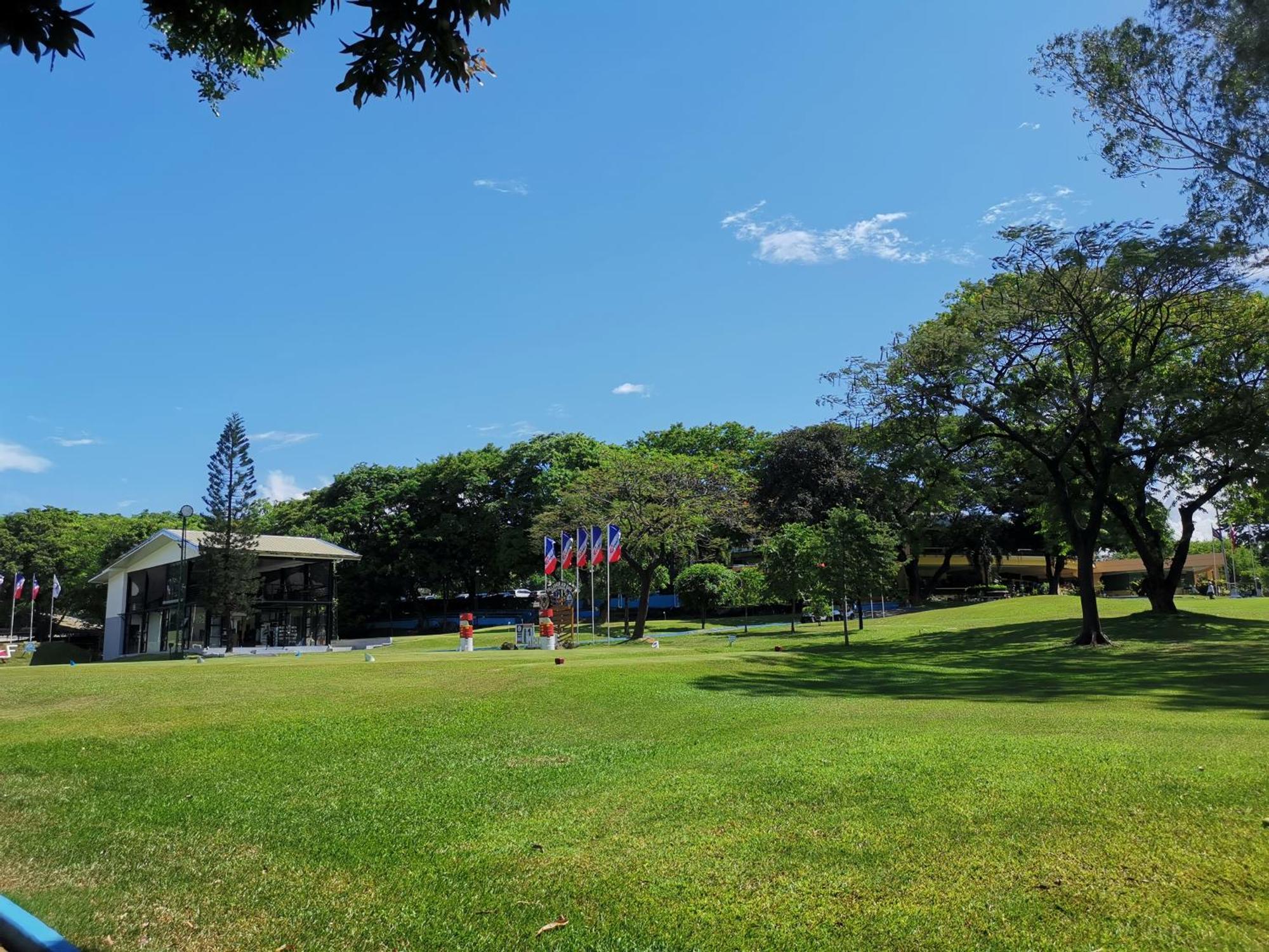 Casa Antonio At Fairway Terraces Family Penthouse 2br Wi-fi Nr Golf, Airport, Bgc Manila
